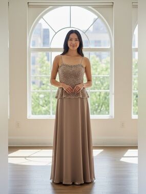 Cachet Strapless Lace & Chiffon Evening Gown – Gray Dawn Beaded Sequin Bodice